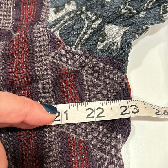 Sacred Threads Boho Tunic with Crochet Trim NWT - Picture 9 of 10